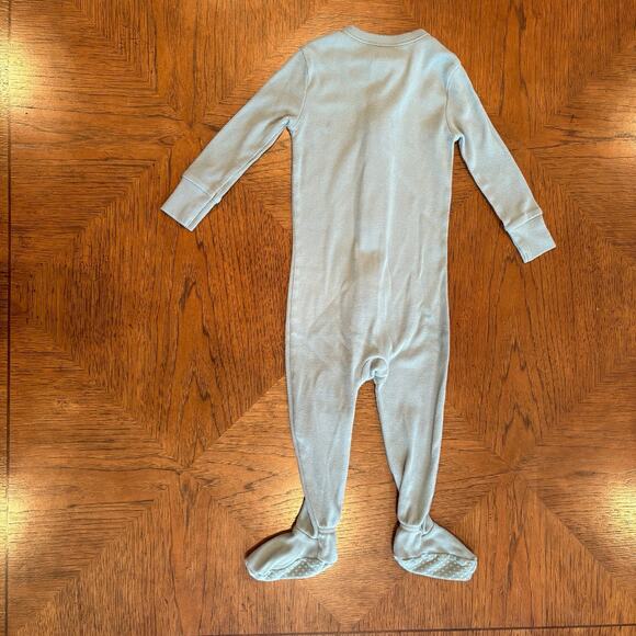 Old Navy sleeper - Picture 2 of 5